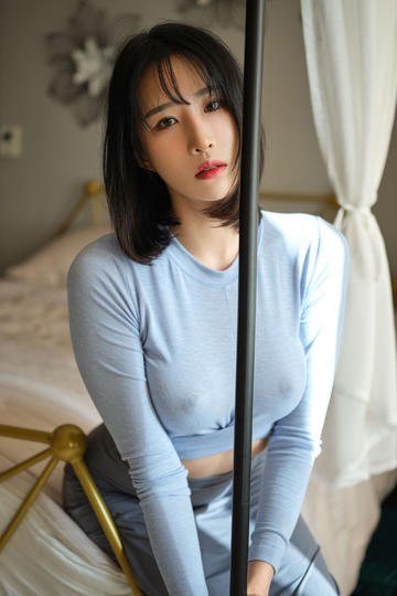 扒开双腿疯狂进出爽爽动态图